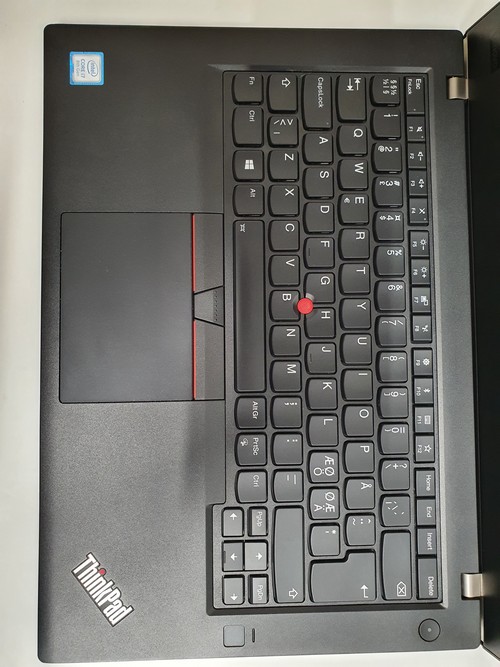 Lenovo_thinkpad_T480_2