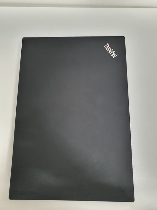 Lenovo_thinkpad_T480_4