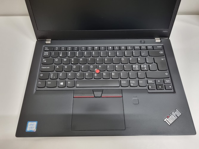 thinkpad_T480s_sormi_taustavalnap_i7_2