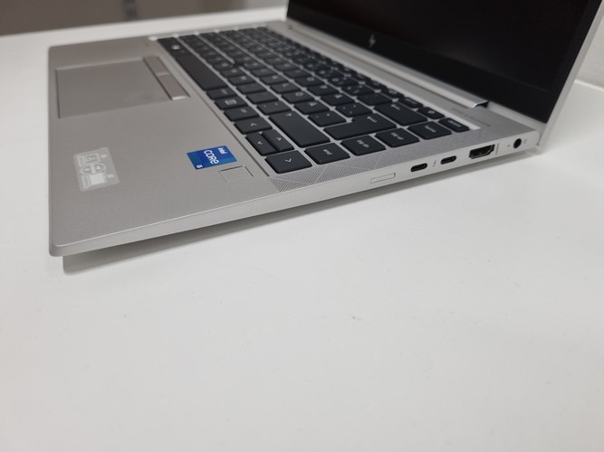 HP_EliteBook_840_G8_4